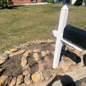 Flower Bed Weeding by A Step Above Services reviewed on November 22, 2025