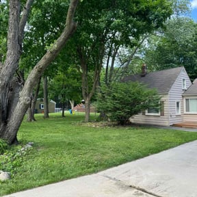 gardening service by F&M LAWNCARE reviewed on August 19, 2025