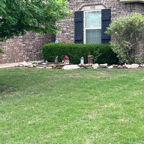 grass cutting by Tulsa Lawn Care reviewed on July 30, 2025