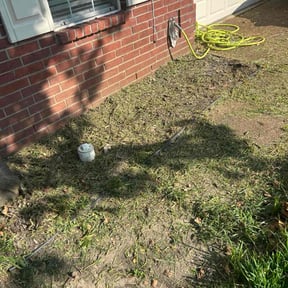 Flower Bed Weeding by McGee's Lawn Care LLC reviewed on April 3, 2024