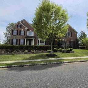 landscaping by Total Landscaping reviewed on August 17, 2025