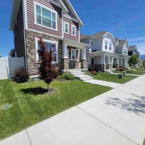 landscaping by Neighborhood lawn care Llc reviewed on August 19, 2025