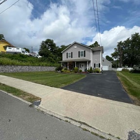 gardening service by Jpjcontractors reviewed on May 23, 2025