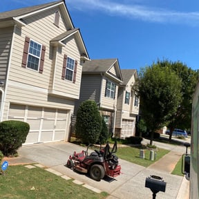 Bush Trimming by BRDOC - Lawn Care reviewed on August 21, 2025