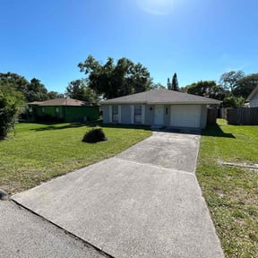 Lawn Mowing by Simmons Landscape Services  reviewed on August 6, 2021