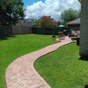 yard maintenance by J & T Services reviewed on August 15, 2025