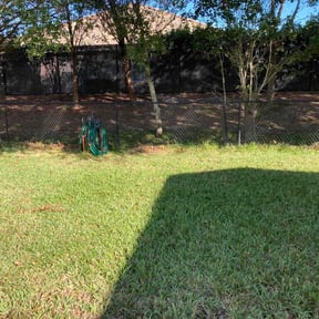 Leaf Removal by Zay’s Lawn Services reviewed on September 25, 2025
