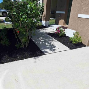 Mulching by ShayShay's lawn care reviewed on August 15, 2025