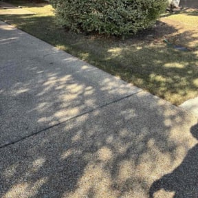 Leaf Removal by A's LawnCare reviewed on January 24, 2026