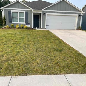 residential landscaping by Lawn N Order reviewed on August 19, 2025