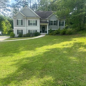 landscape maintenance by CCC Lawn Care LLC reviewed on August 21, 2025