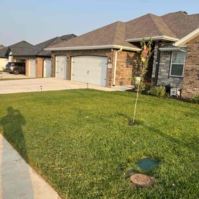 yard care by PNJ Landscaping reviewed on August 21, 2025