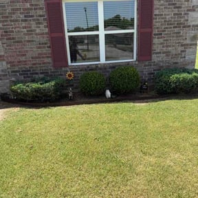 Flower Bed Weeding by JC Lawn Care reviewed on July 8, 2026