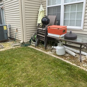 Flower Bed Weeding by Aps reviewed on August 16, 2025