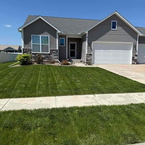 yard care by MCC Property Preservationr reviewed on August 20, 2025