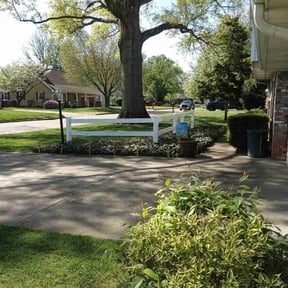 lawn care services by Etown Odd Jobs reviewed on July 23, 2025