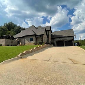 landscaping by Loveladys Lawn Care reviewed on August 20, 2025