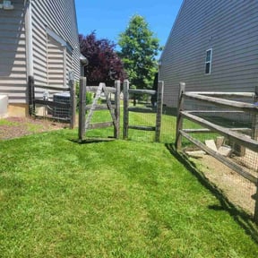 landscaping by JNGLandscaping LLC reviewed on August 17, 2025