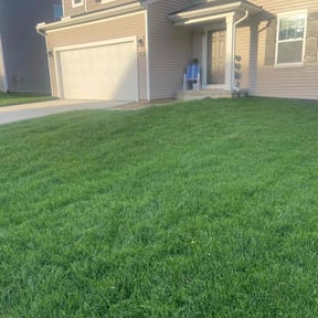 landscaping by Done Right Lawn Service reviewed on August 21, 2025