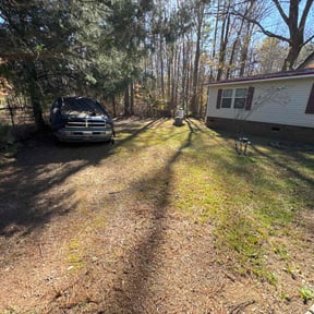 Leaf Removal by Kbee Lawn Care reviewed on August 22, 2026