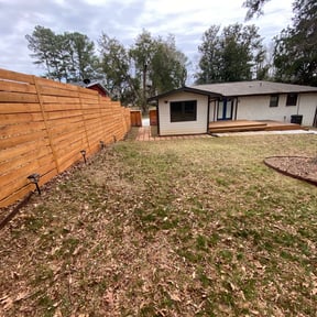 Leaf Removal by Royal Scenery LLC reviewed on September 17, 2025