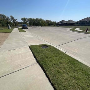 grass maintenance by Cari Lawn Care reviewed on August 15, 2025