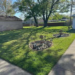 landscape maintenance by Krispy Kutz Landscaping & More reviewed on August 17, 2025