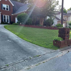 landscaping services by Pathway landscaping reviewed on August 17, 2025