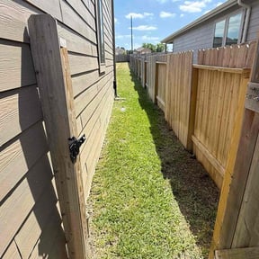 grass cutting by Native Landscapes Of Central Florida LLC reviewed on May 10, 2024
