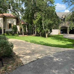 landscaping services by Eagles Outdoor Services reviewed on August 19, 2025