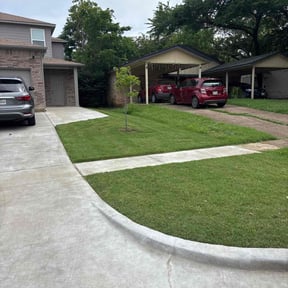 residential landscaping by Bright Landscaping Services reviewed on August 18, 2025