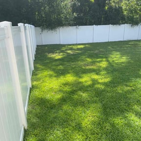 gardening service by Cutting Low Lawn Service LLC reviewed on September 13, 2024