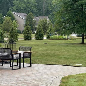 landscaping services by Ali's Mowing reviewed on August 20, 2025