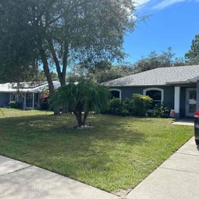 lawn service by SRH Lawn and Shrubs reviewed on August 19, 2025
