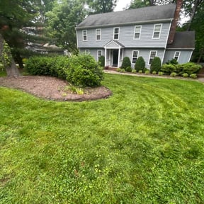 residential landscaping by Cedar Hill Lawn Maintenance reviewed on August 21, 2025