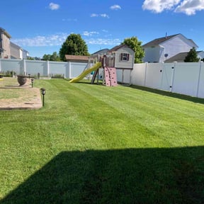 lawn maintenance by Dabbic Lawn Care LLC reviewed on May 13, 2025