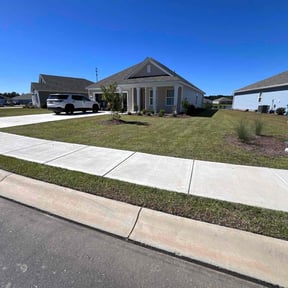 yard care by Blue Diamond Cleaning Services reviewed on August 20, 2025