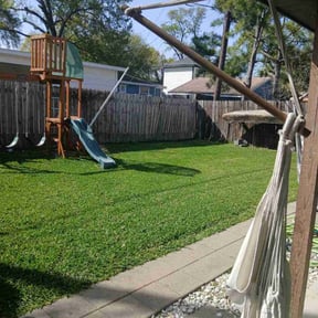landscape maintenance by Rod Lawn Service reviewed on August 16, 2025
