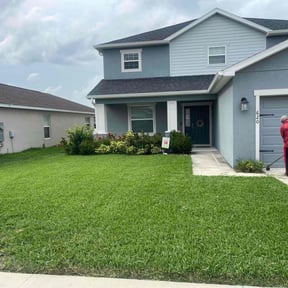 yard service by Clear Perspective Cleaning reviewed on August 19, 2025