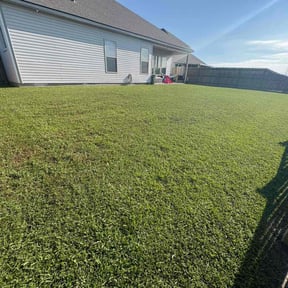 landscaping by Gilmore's Grass cuts and more reviewed on August 15, 2025