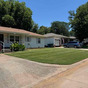 lawn care by Peaks Property Maintenance reviewed on August 20, 2025