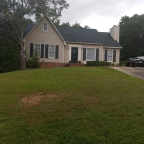 Bush Trimming by ONE99 Property Maintenance reviewed on August 21, 2025