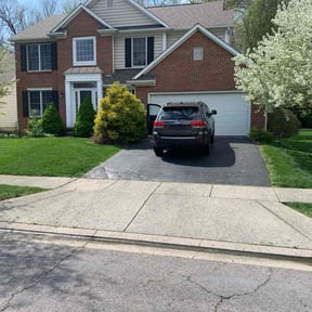 yard maintenance by Lawn Impression reviewed on August 16, 2025
