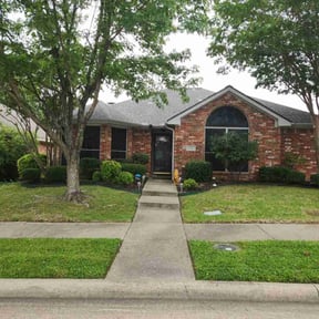 Cleanups by Nature's Edge Lawncare reviewed on May 16, 2025