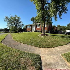 landscaping services by Calvin's Lawn and Landscaping reviewed on August 18, 2025