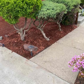 Mulching by Landscaping by Jay reviewed on August 20, 2025