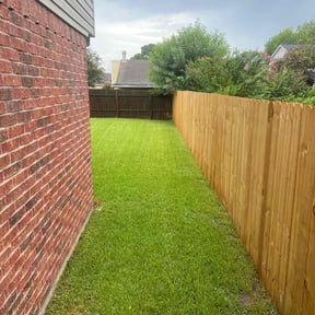 landscaping by Lamberts Lawn trim and maintenance reviewed on December 18, 2025