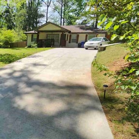 lawn care by C &amp; S Landscape Company, LLC reviewed on November 9, 2017