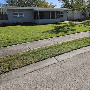 lawn maintenance by 3DM reviewed on April 24, 2024