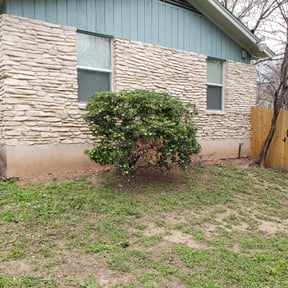Bush Trimming by GE Lawn Care reviewed on August 17, 2025
